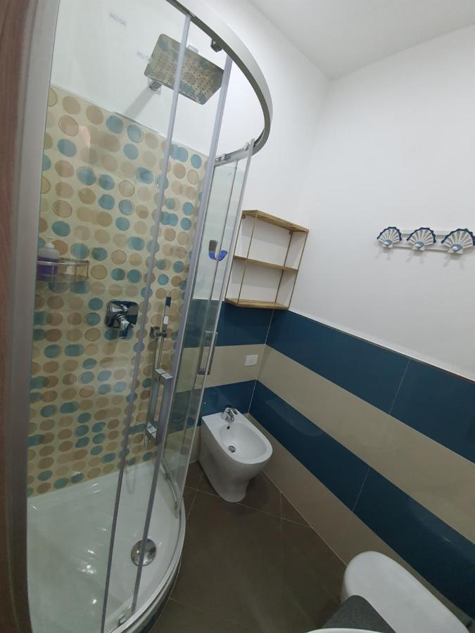 Ari Guest House Специя Экстерьер фото