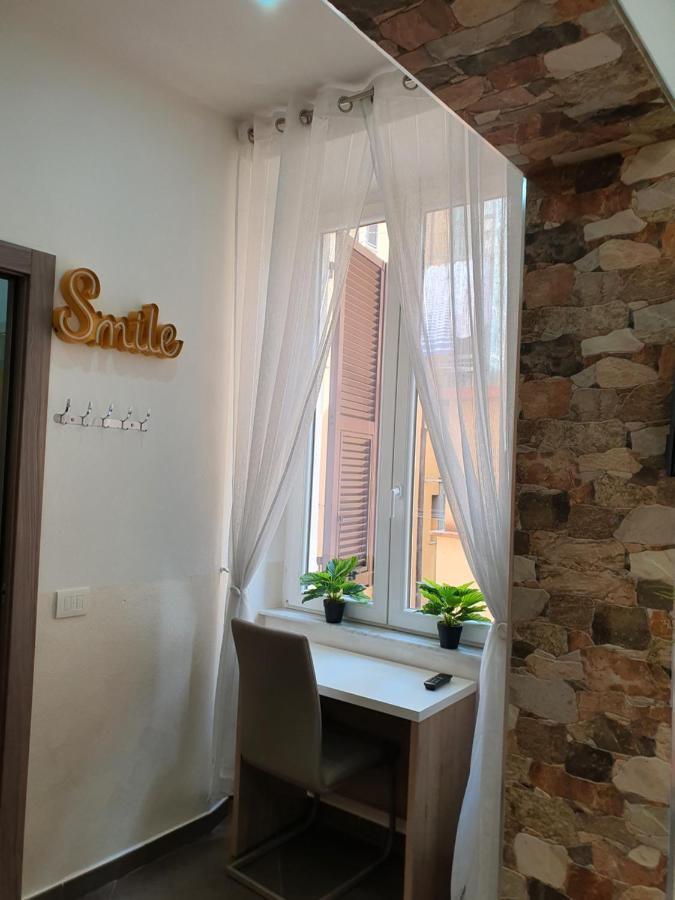 Ari Guest House Специя Экстерьер фото