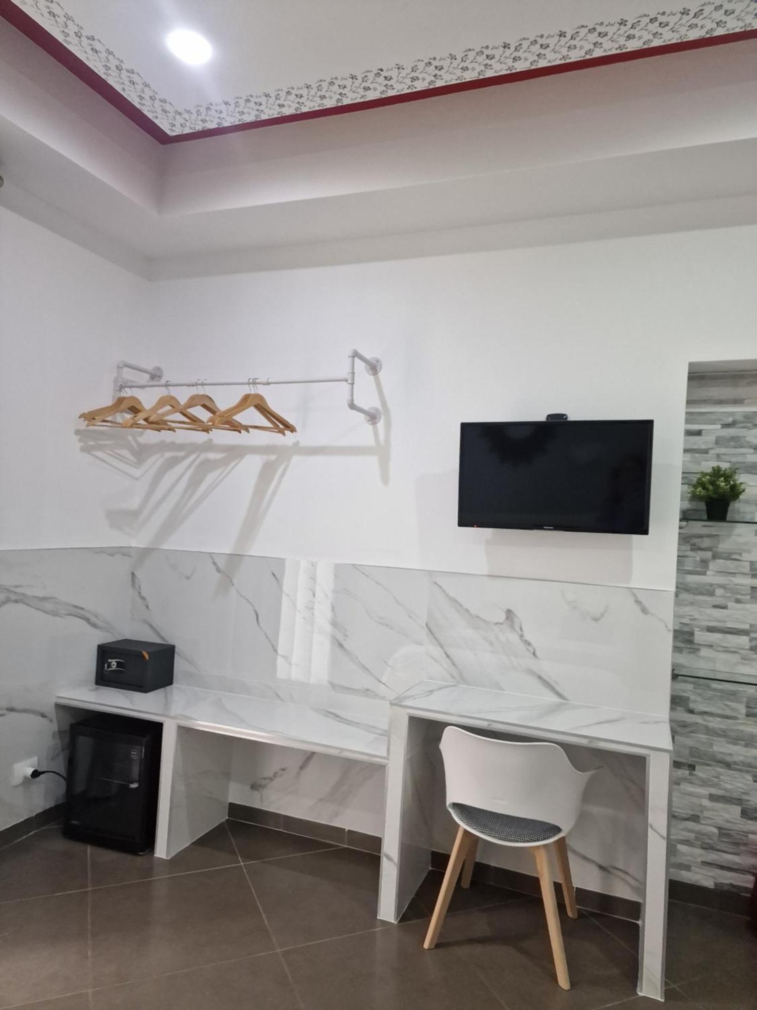 Ari Guest House Специя Экстерьер фото